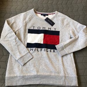 Soft Tommy Hilfiger crew sweatshirt